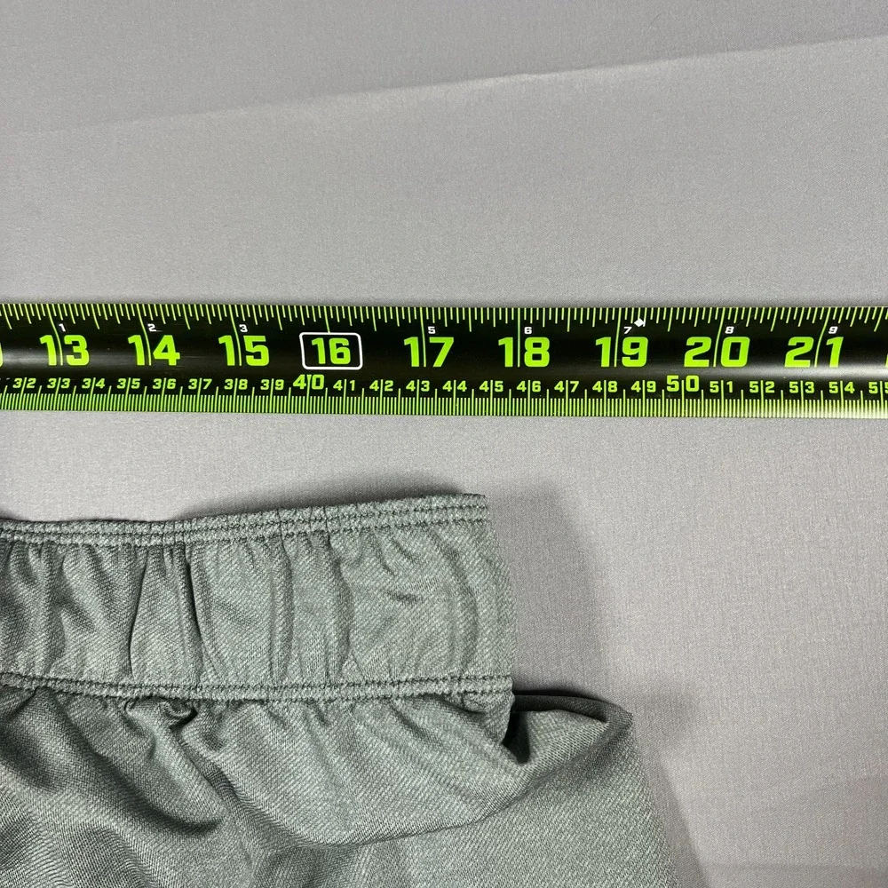 Nike Dri Fit Athletic Shorts Womens 1X Gray Swoosh Logo Moisture Wicking Running